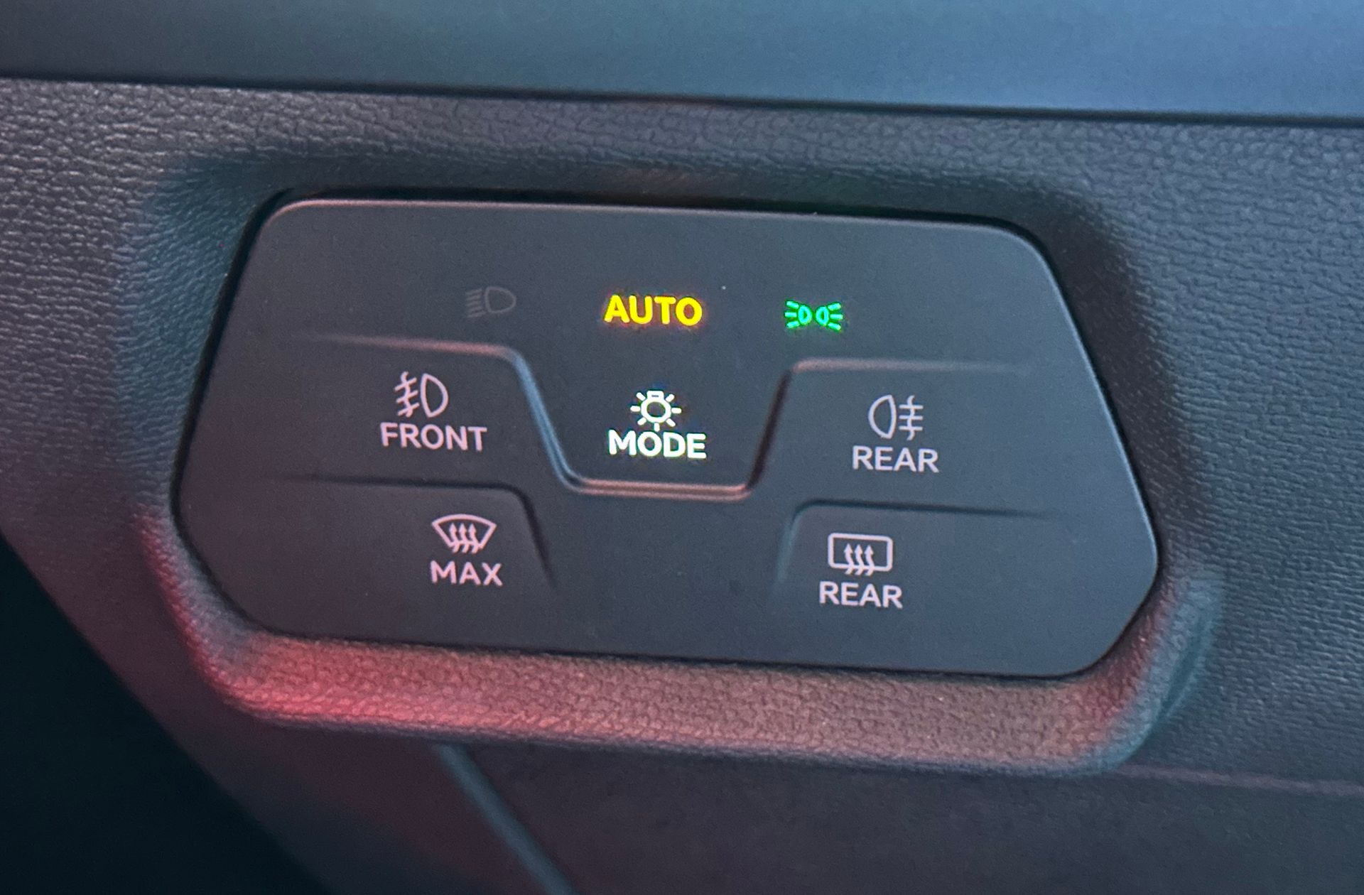 Cupra León 1.5 TSI e-Hybrid DSG - foto 24