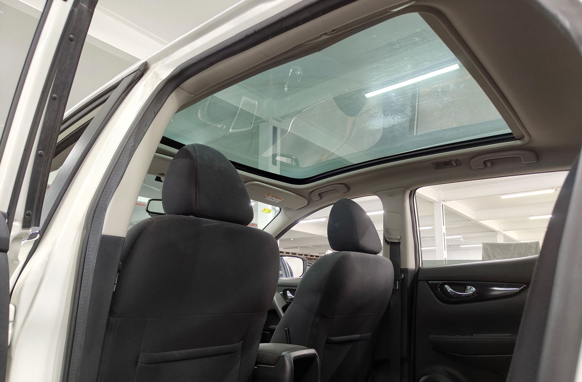 Nissan Qashqai 1.5 dCi N-Connecta 4x2 - foto 7