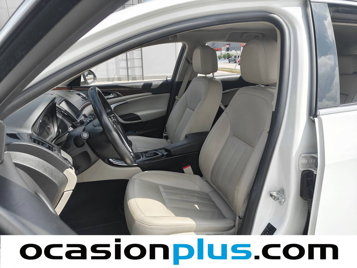 Foto asientos delanteros Opel Insignia Opel Insignia Sports Tourer 1.6 CDTI S&S ecoFlex Excellence (136 CV)