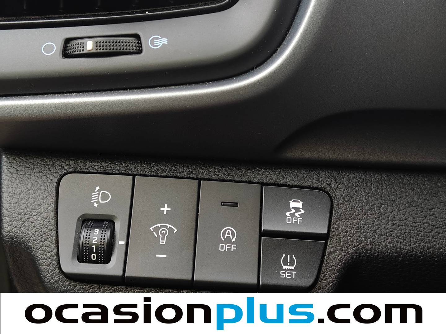 Extras del KIA Stonic KIA Stonic 1.0 T-GDi MHEV iMT Concept (100 CV)