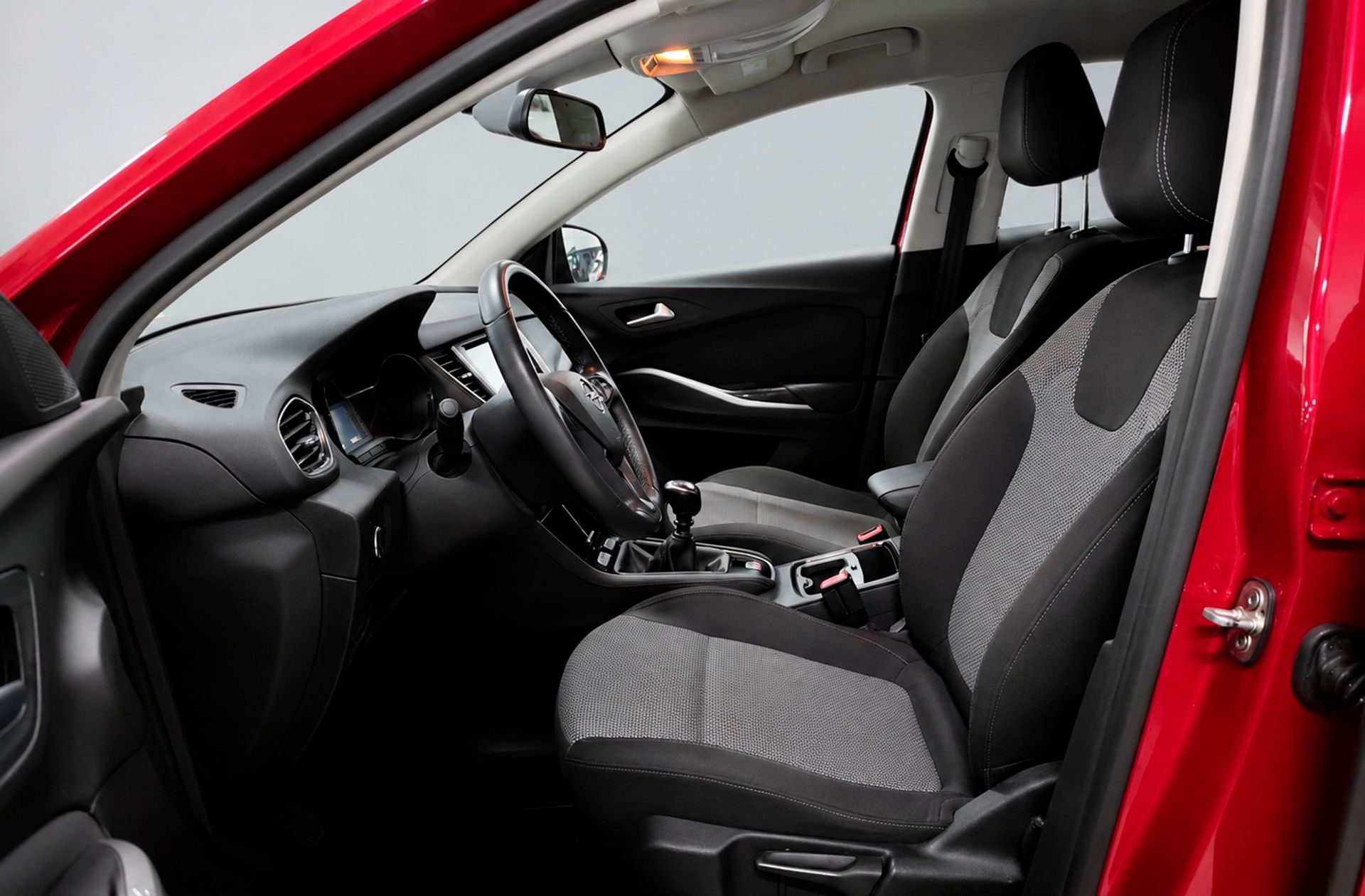 Opel Grandland 1.2 Turbo Selective - foto 9