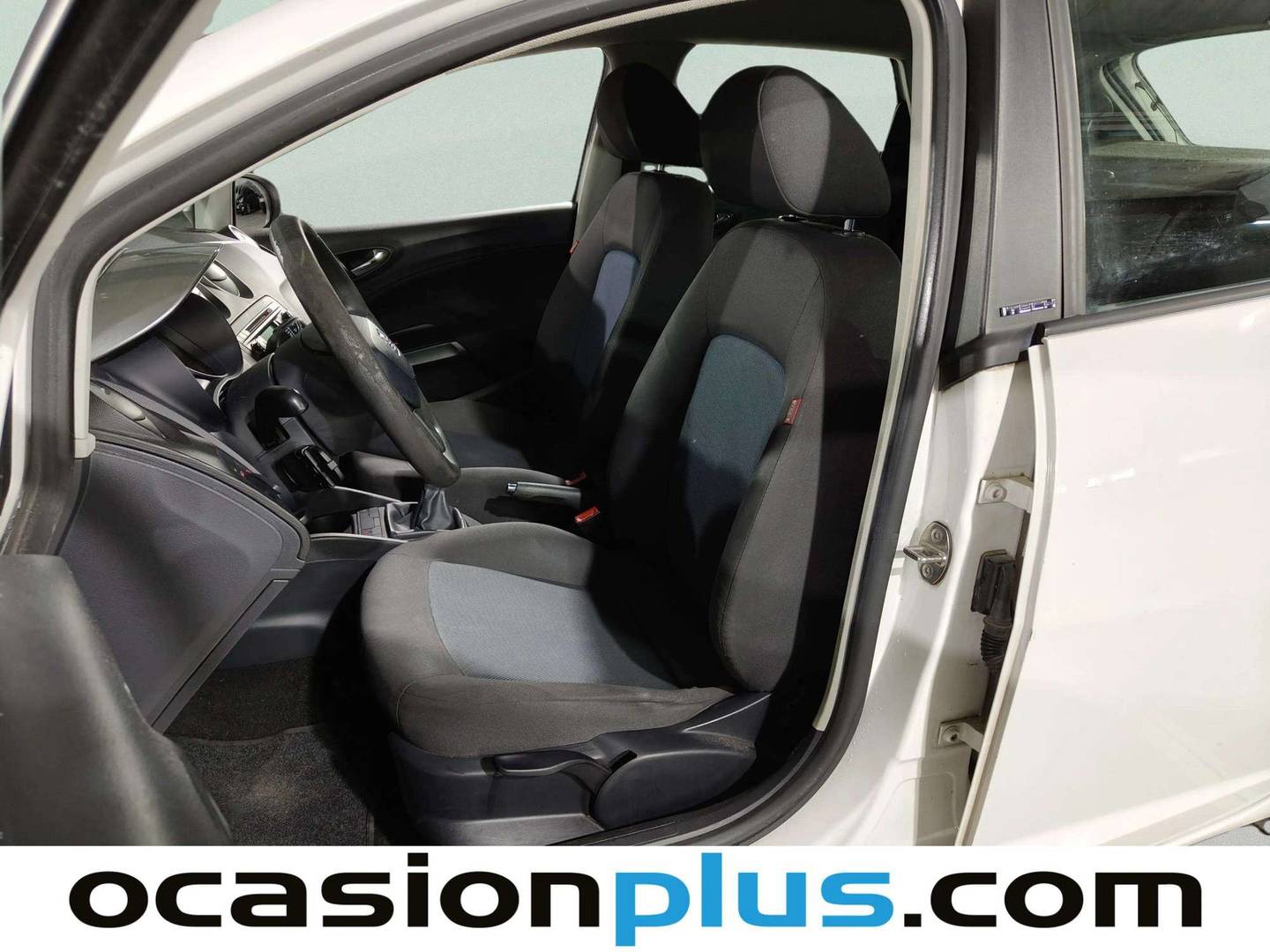 Foto asientos delanteros Seat Ibiza SEAT Ibiza ST 1.2 TSI Style (85 CV)