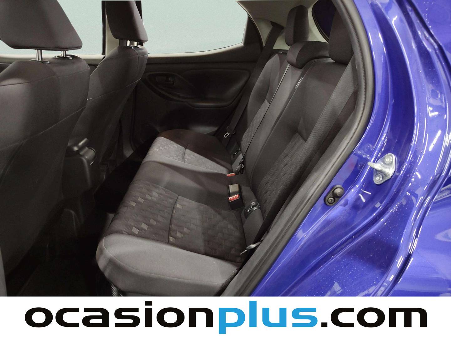 Foto asientos traseros Toyota Yaris Toyota Yaris 120H Active Plus (116 CV)
