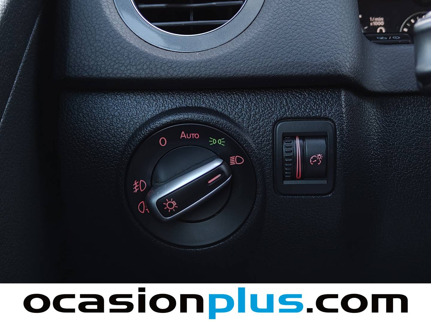 Foto Volkswagen Tiguan Volkswagen Tiguan T1 2.0 TDI BMT 4x2  (110 CV)