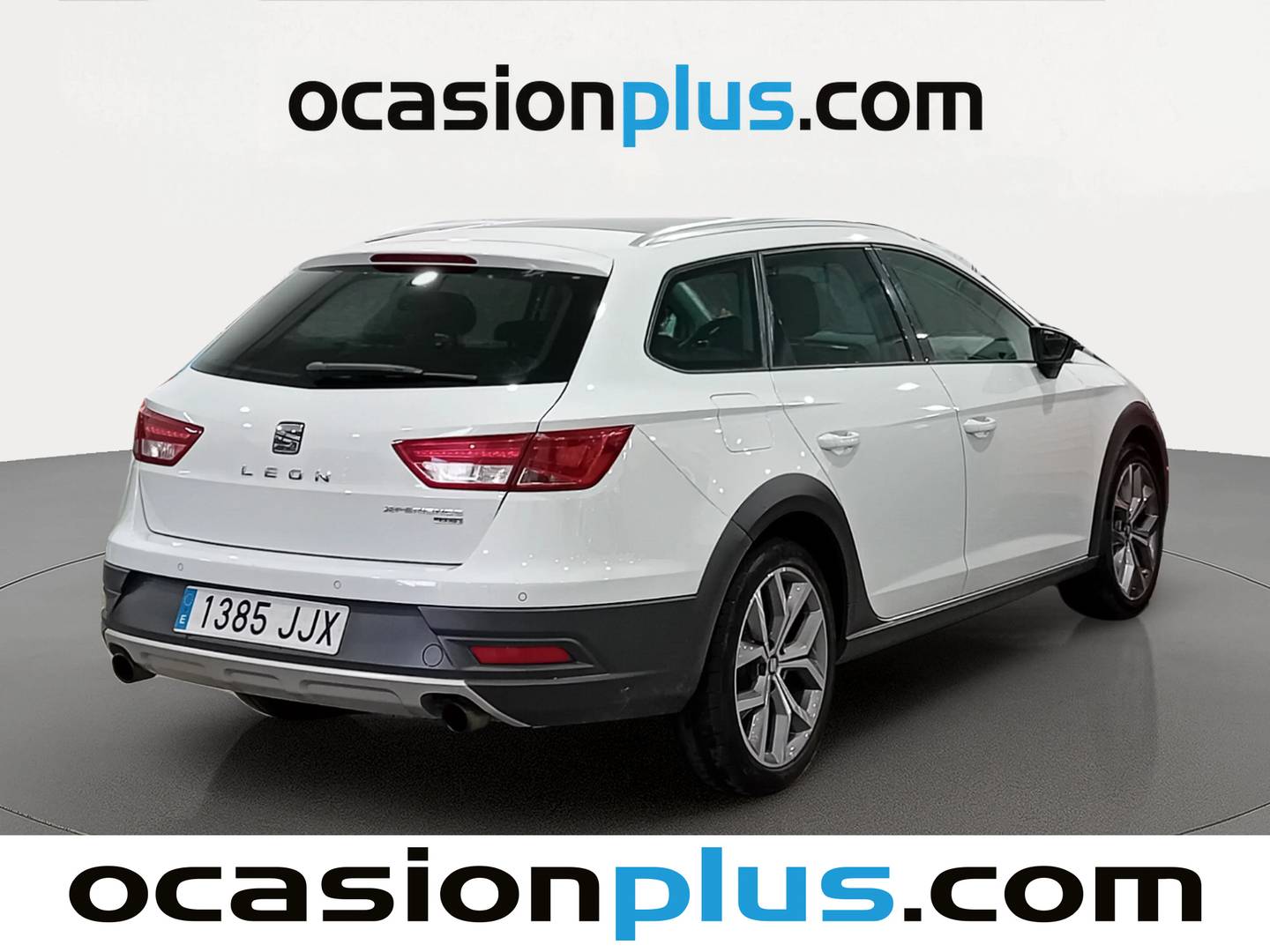 Foto trasera Seat León Seat León ST 1.8 TSI S&S X-perience 4Drive DSG (180 CV) derecha