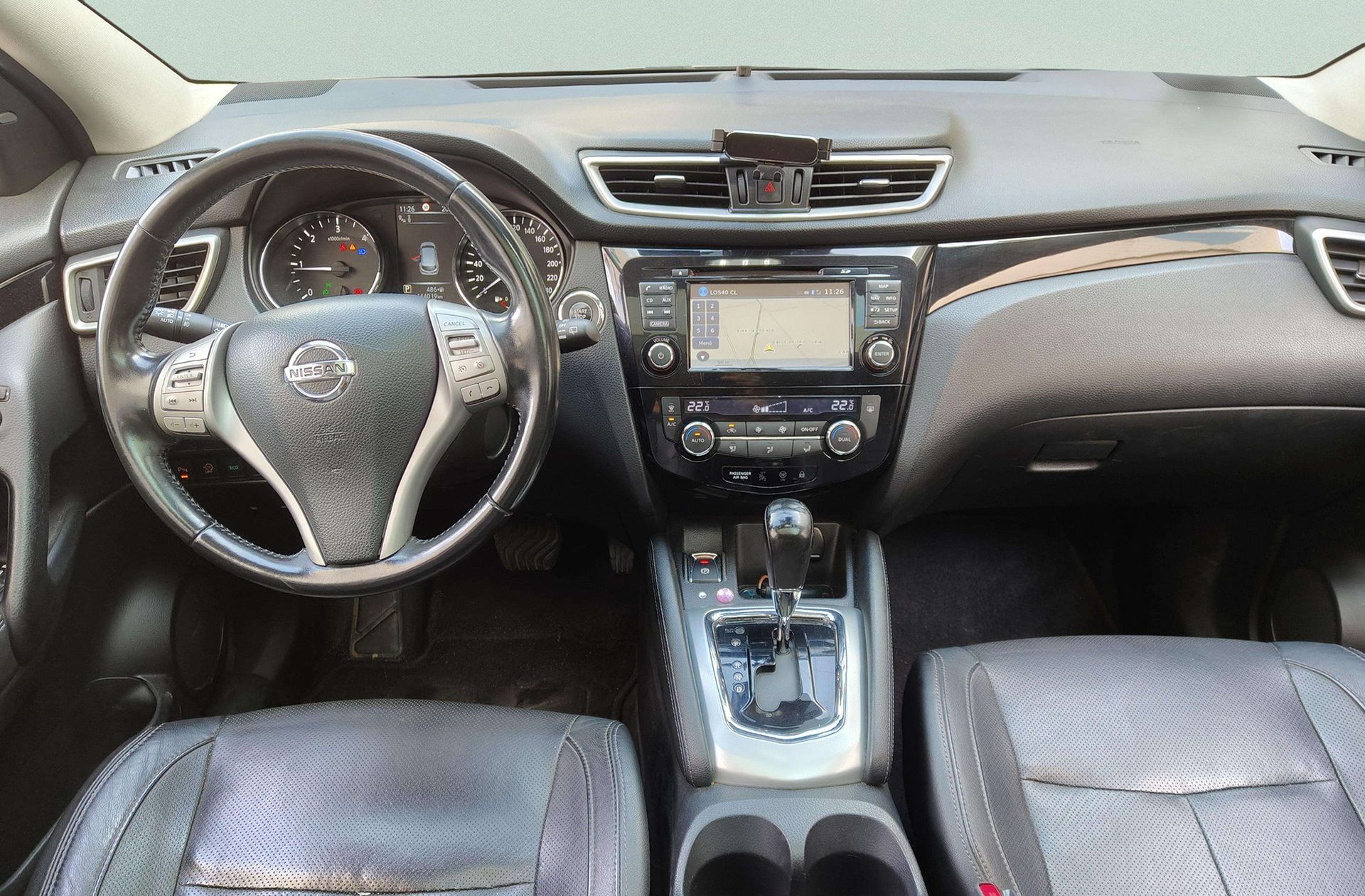 Nissan Qashqai 1.6 dCi Tekna Premium 4x2 XTronic - foto 8