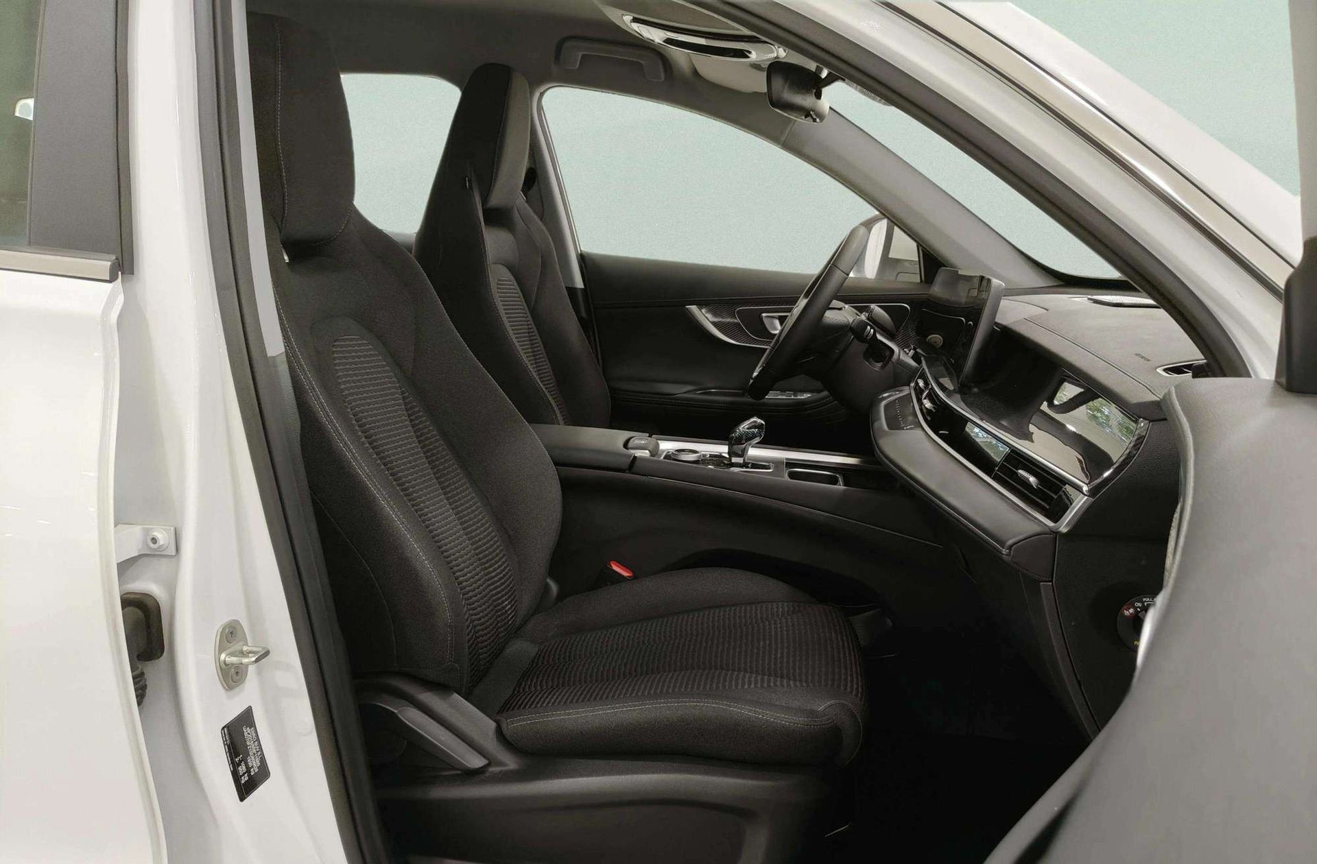 Ebro s700 1.6 T-GDi Comfort DCT - foto 19