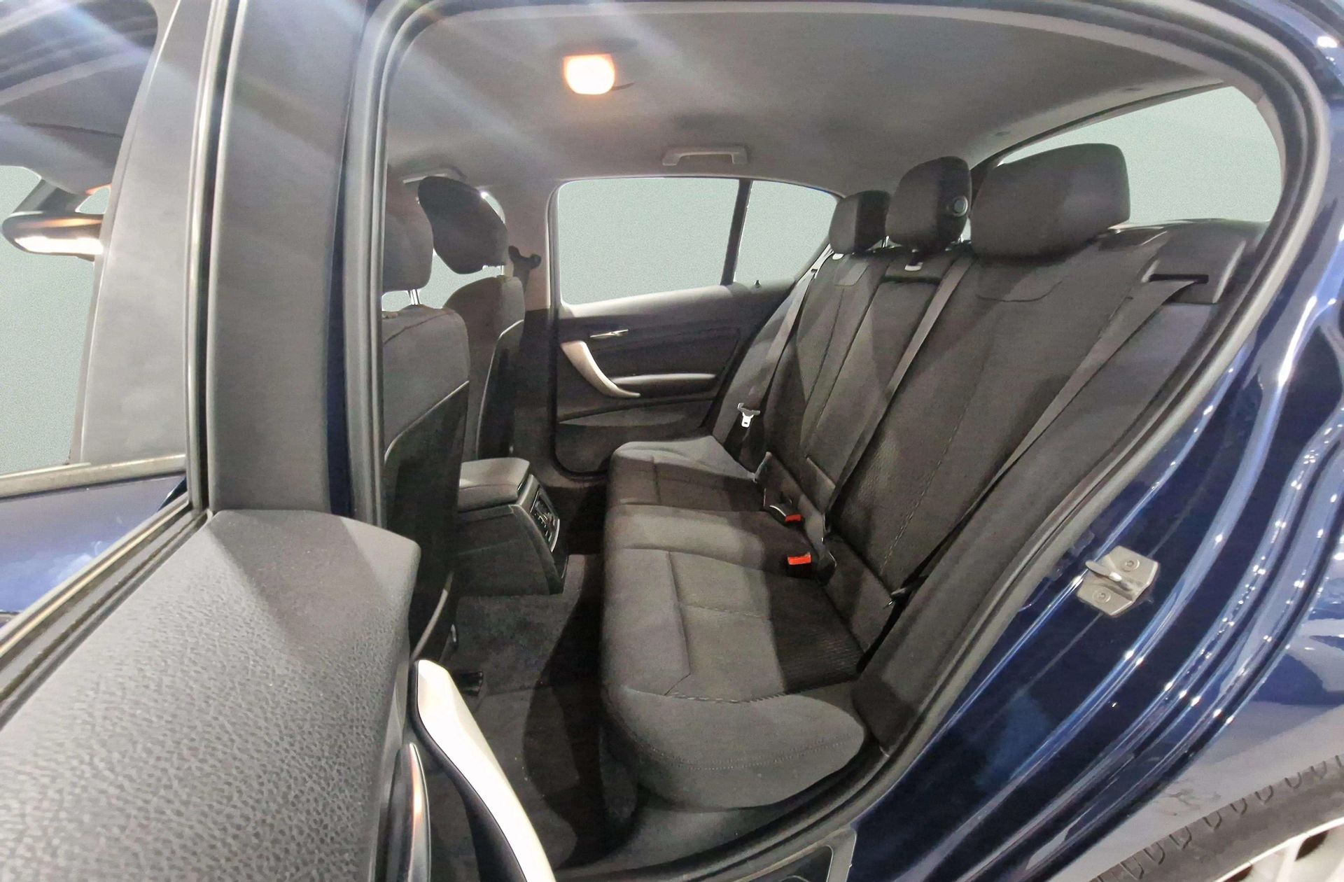 BMW Serie 1 116d Efficient Dynamics - foto 9