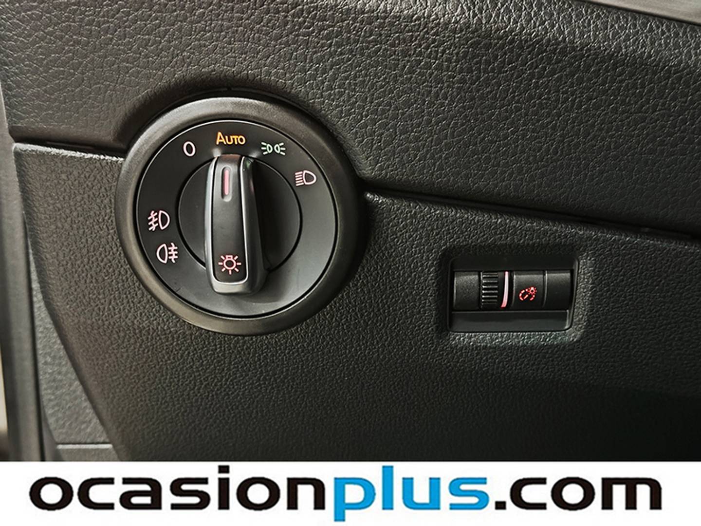 Volkswagen Multivan Volkswagen Multivan Premium Batalla Corta 2.0 TDI BMT 7 plazas (198 CV) DSG de ocasión