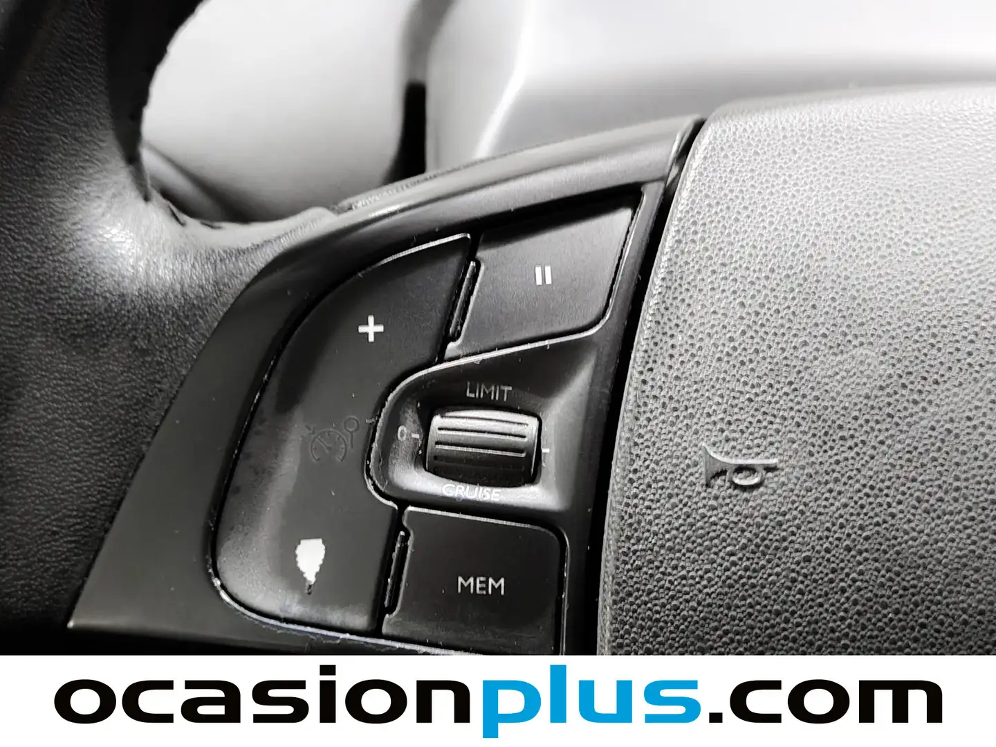 Foto Citroën C4 Picasso Citroen C4 Picasso BlueHDi 100 S&S Live  (100 CV)