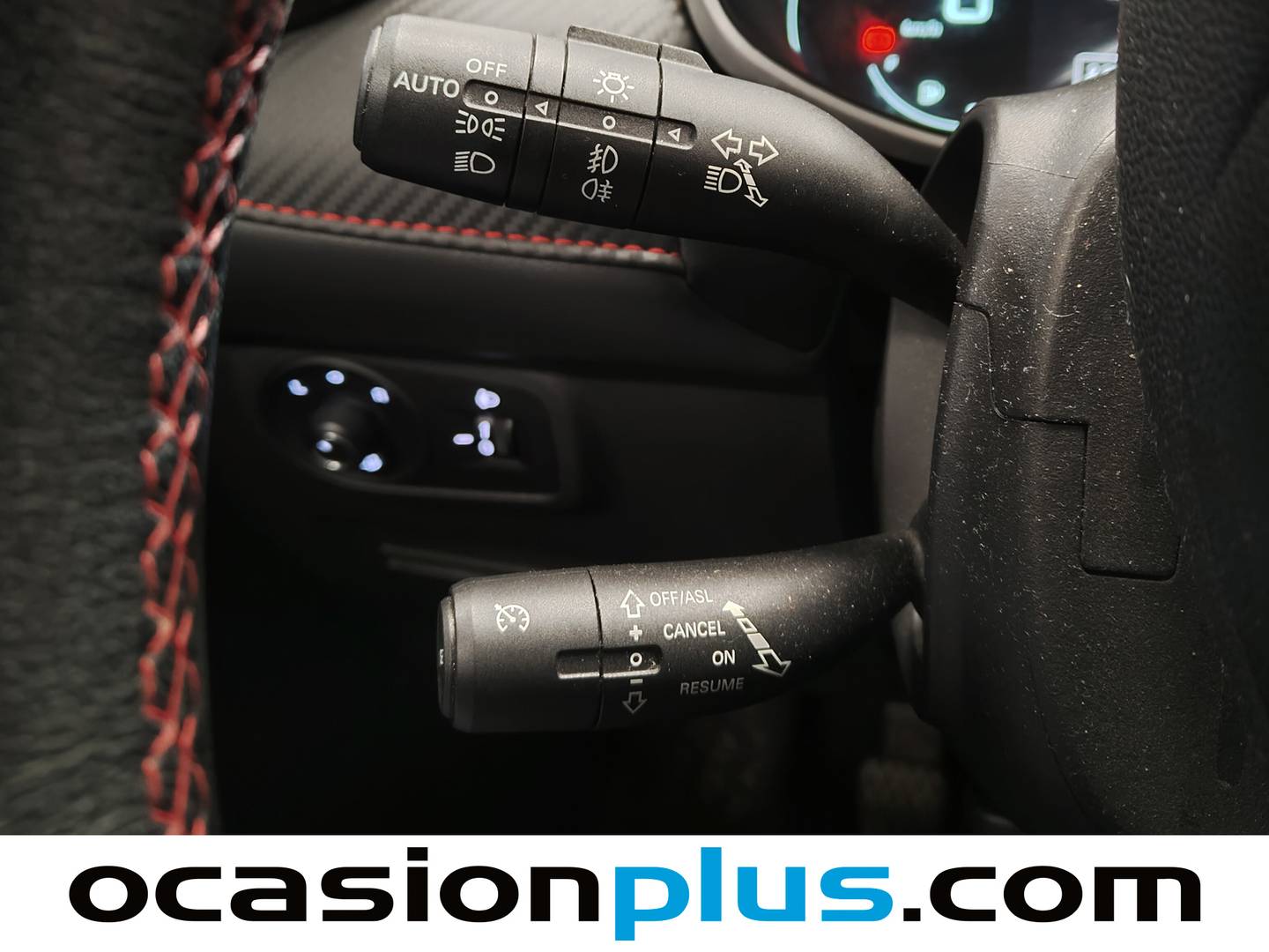 Acabados MG ZS MG ZS 1.0T Luxury (111 CV)