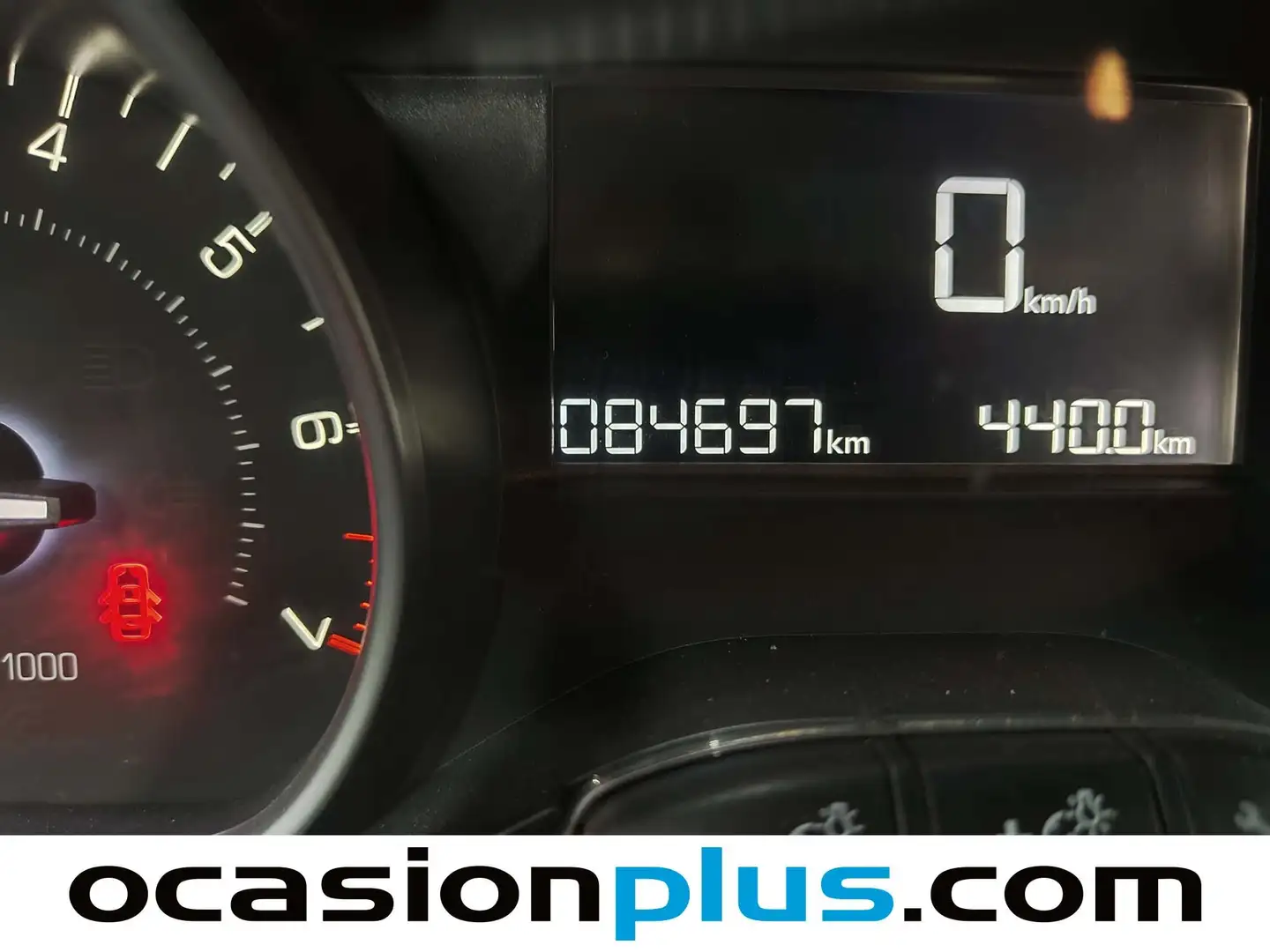 Foto Peugeot 2008 Peugeot 2008 PureTech Signature  (82 CV)