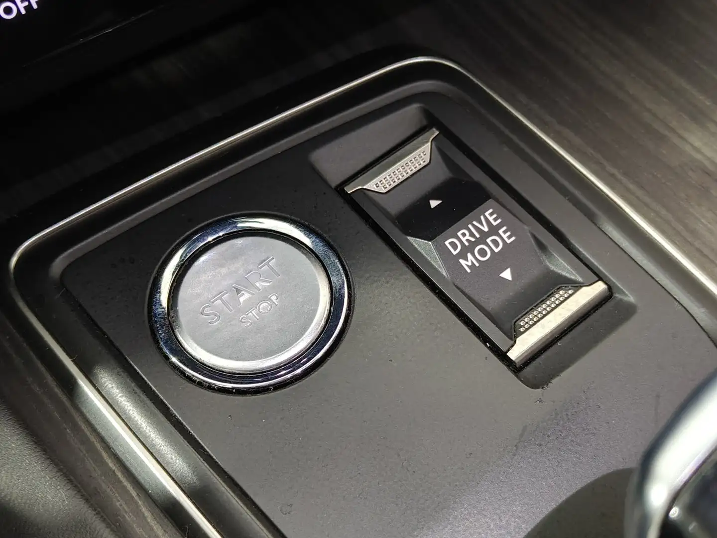 Foto Peugeot 508 Peugeot 508 BlueHDi 180 S&S GT EAT8 (180 CV)