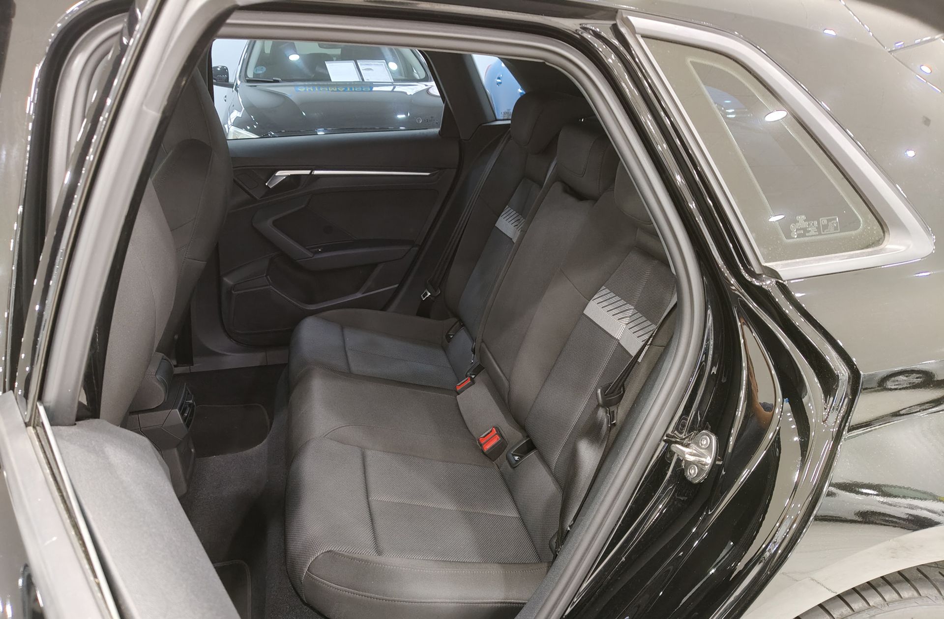 Audi A3 Sportback Advanced 30 TFSI - foto 11