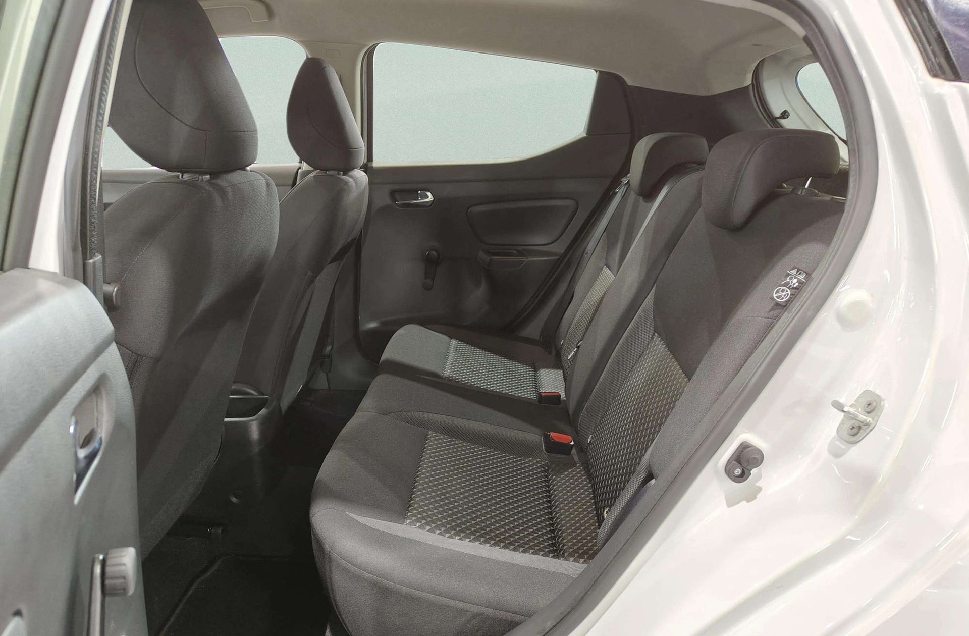 Nissan Micra IG-T Visia - foto 9