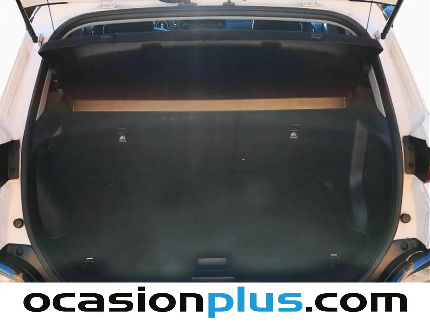 Foto Hyundai Kona Hyundai Kona 1.6 GDI HEV Tecno 2C DCT (141 CV)