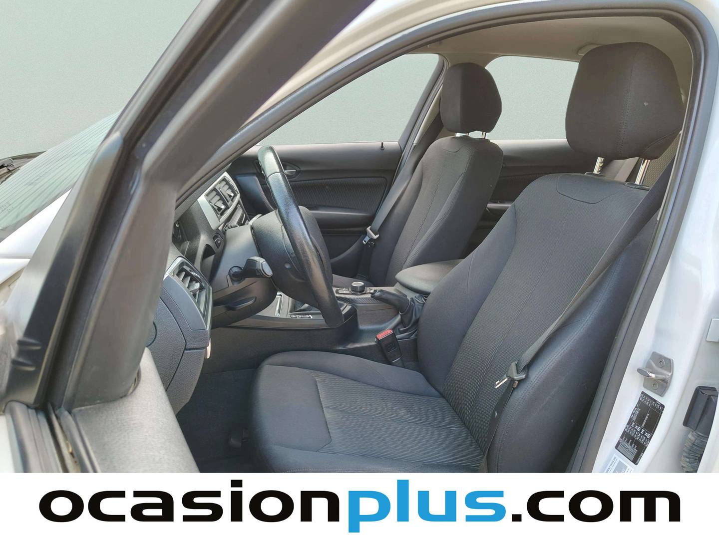 Foto asientos delanteros BMW Serie 1 BMW Serie 1 116i (109 CV)