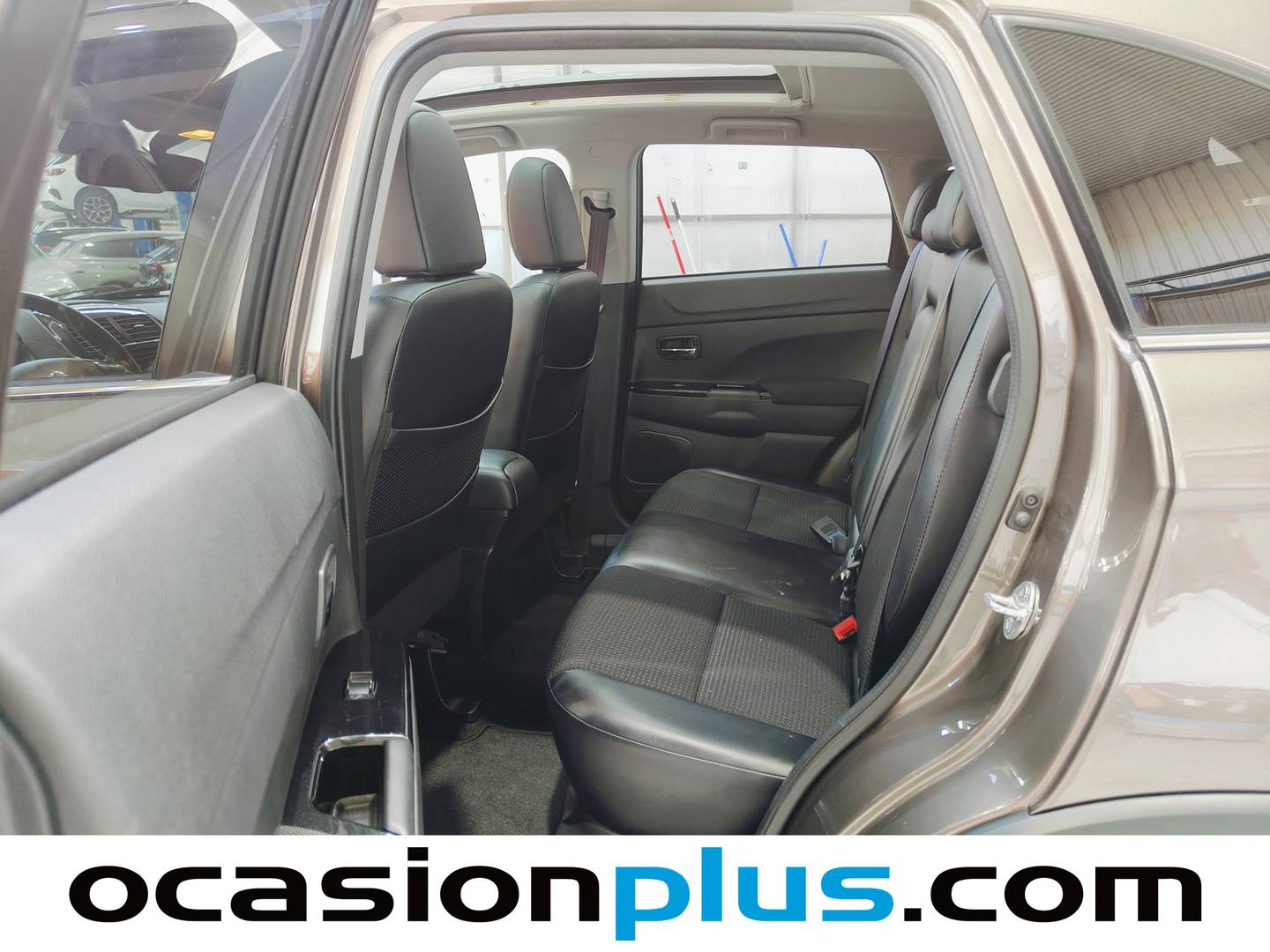 Foto asientos traseros Citroën C4 Aircross Citroën C4 Aircross HDi 115 S&S Exclusive 2WD (114 CV)