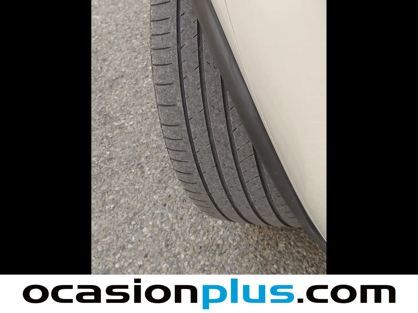 Foto Nissan JUKE Nissan Juke 1.6 Acenta 4X2 (117 CV)