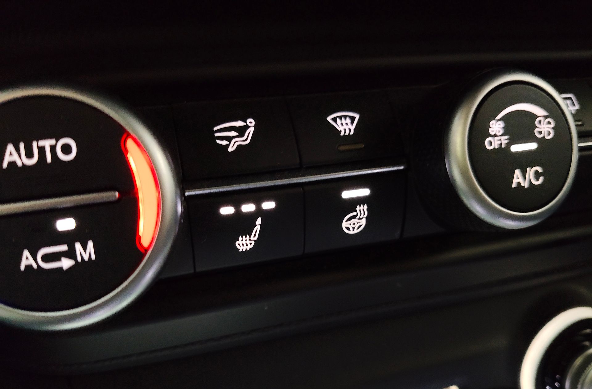 Alfa Romeo Stelvio 2.9 Gasolina Quadrifoglio Q4 - foto 8