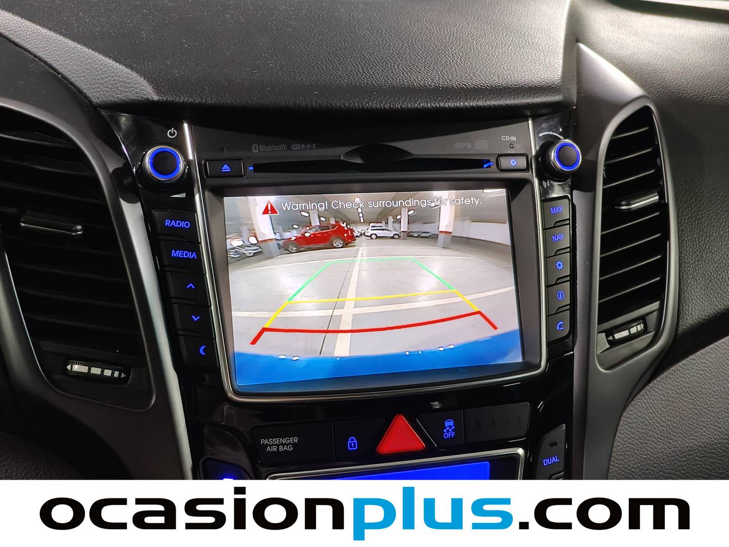 Equipamiento del Hyundai i30 Hyundai i30 1.6 CRDI BlueDrive Go! Plus (110 CV)