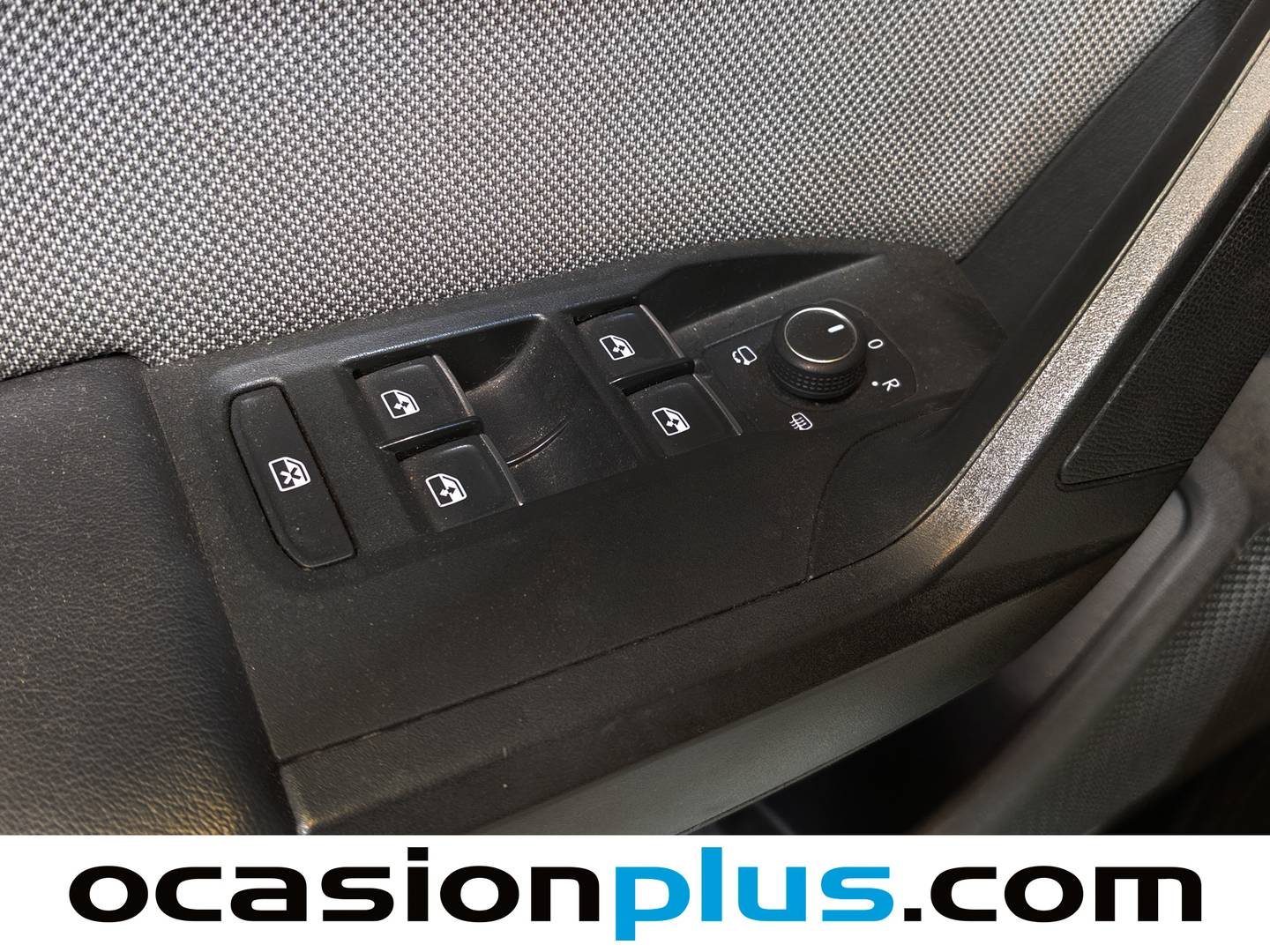 Seat León Seat León 2.0 TDI S&S Style Go DSG (150 CV) al mejor precio