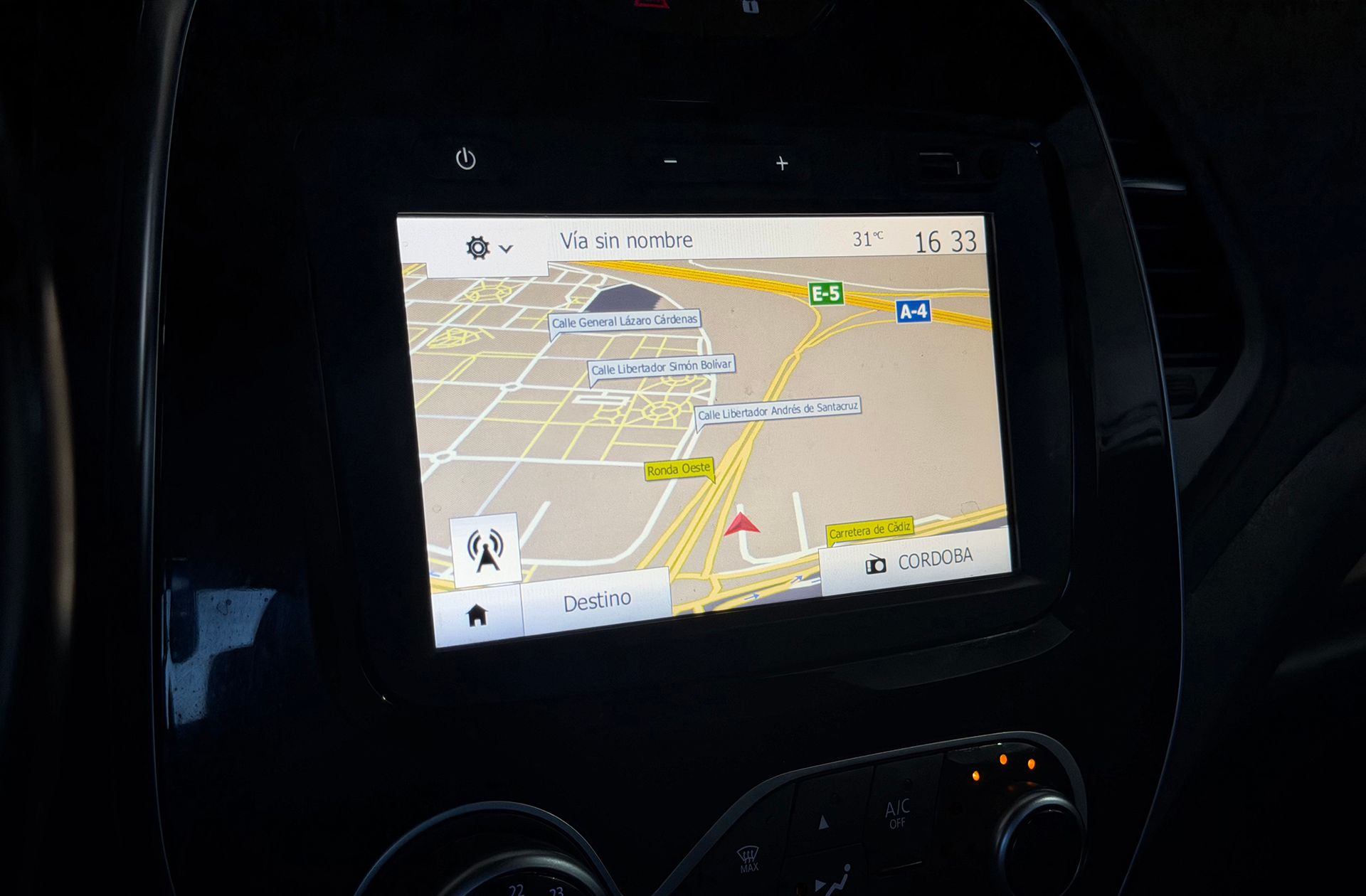 Renault Captur Zen TCe GPF EDC - foto 7
