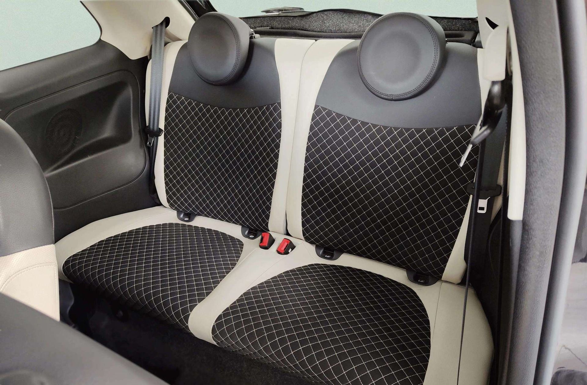 Fiat 500 Dolcevita 1.0 Hybrid - foto 12