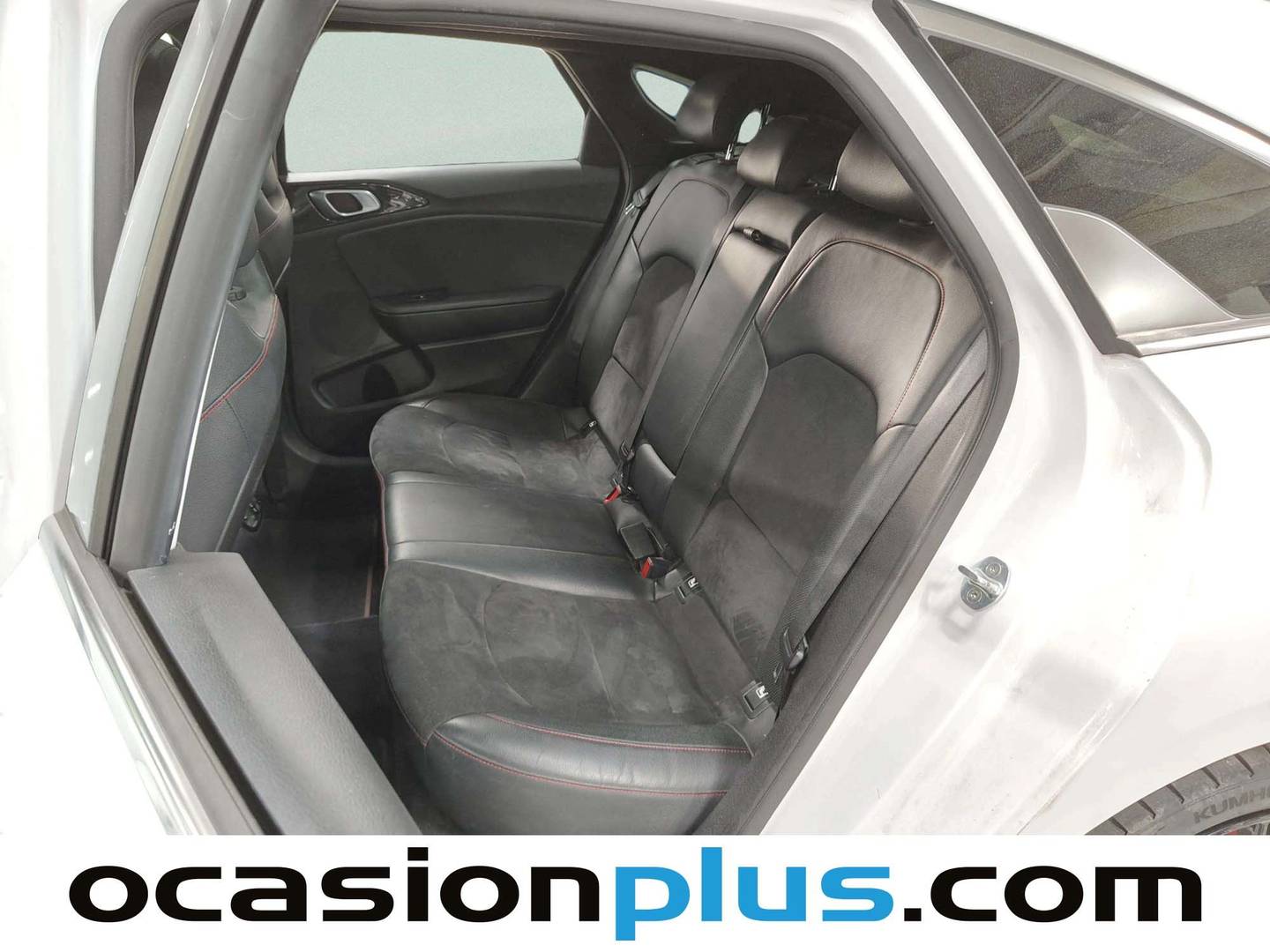 Foto asientos traseros KIA ProCeed KIA ProCeed 1.6 T-GDI GT DCT (204 CV)