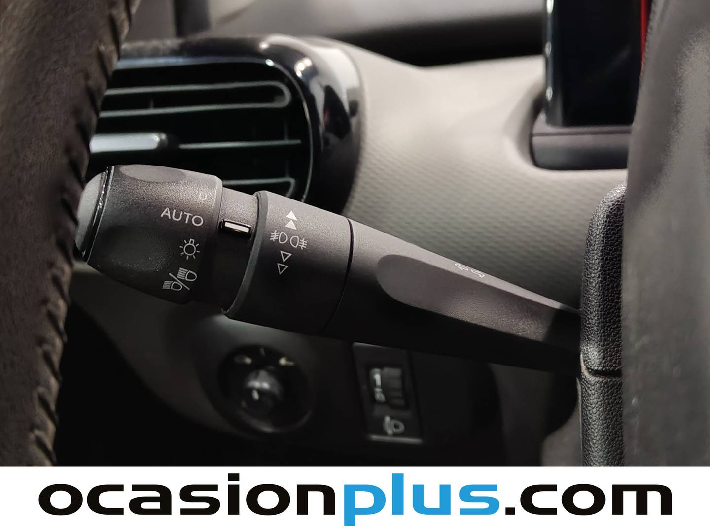 Extras y acabados del Citroën C4 Cactus Citroen C4 Cactus BlueHDi 100 Feel  (100 CV)