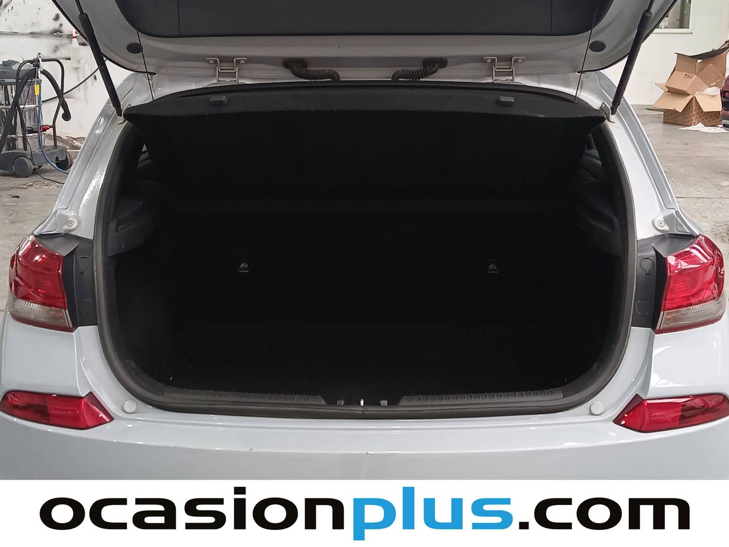 Fotos maletero Hyundai i30 Hyundai i30 1.6 CRDI Go! (95 CV)