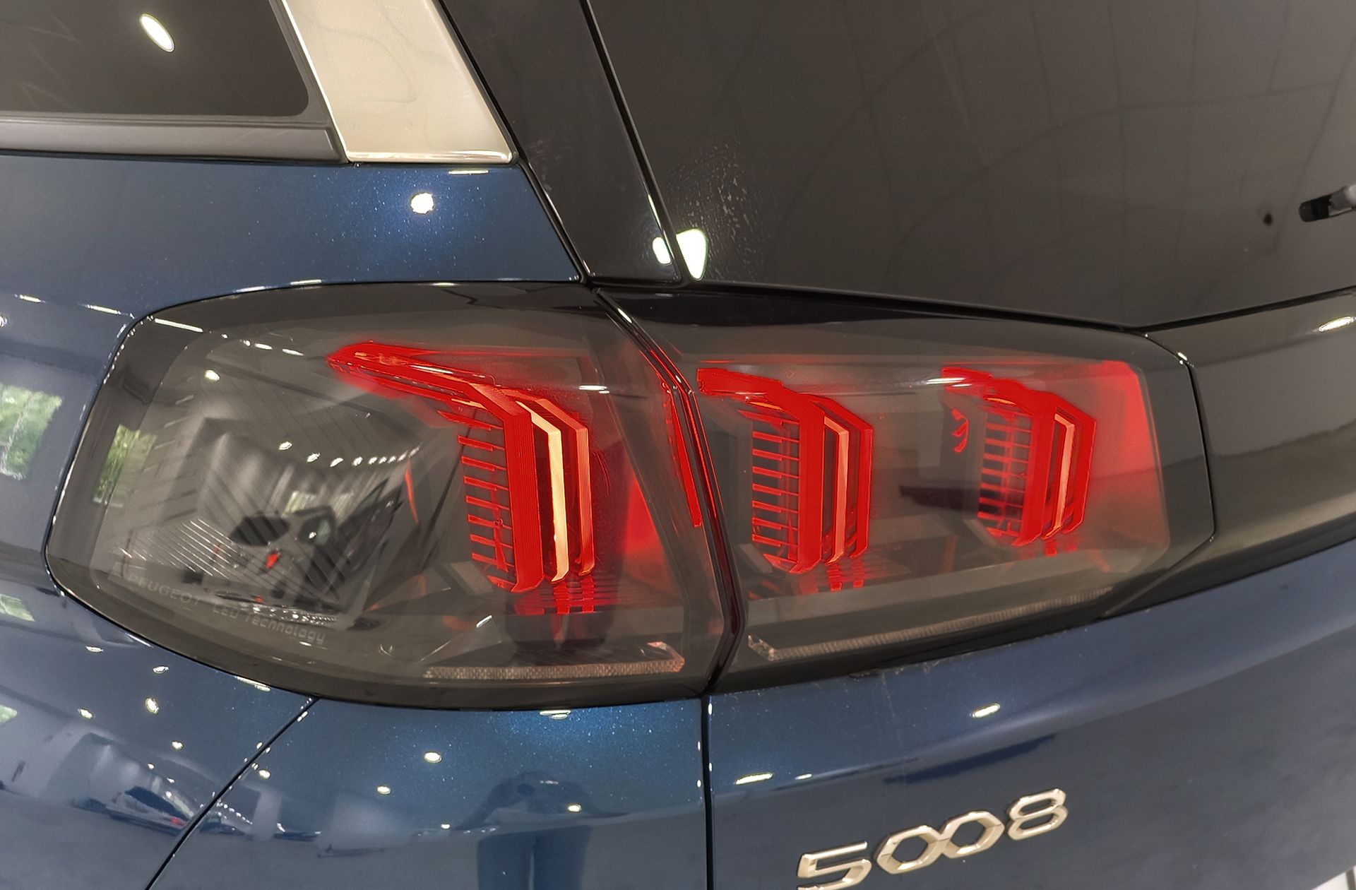 Peugeot 5008 PureTech 130 Allure Pack 7 plazas - foto 17