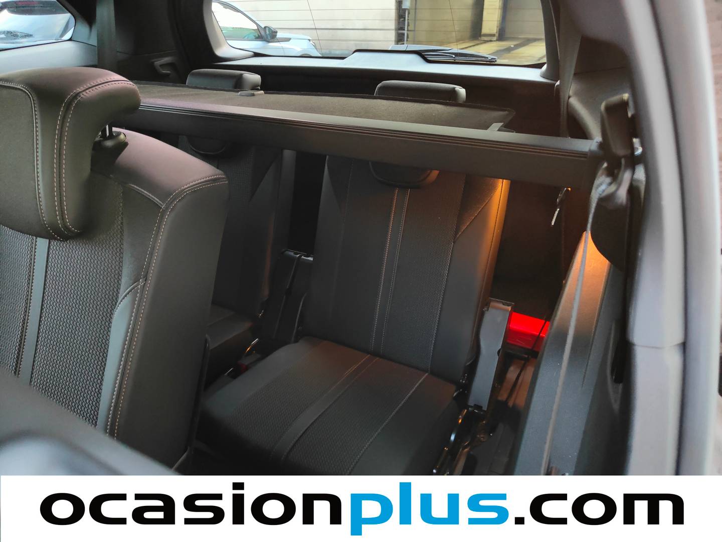 Foto Peugeot 5008 Peugeot 5008 BlueHDI 130 S&S GT EAT8 (130 CV) 7 Plazas