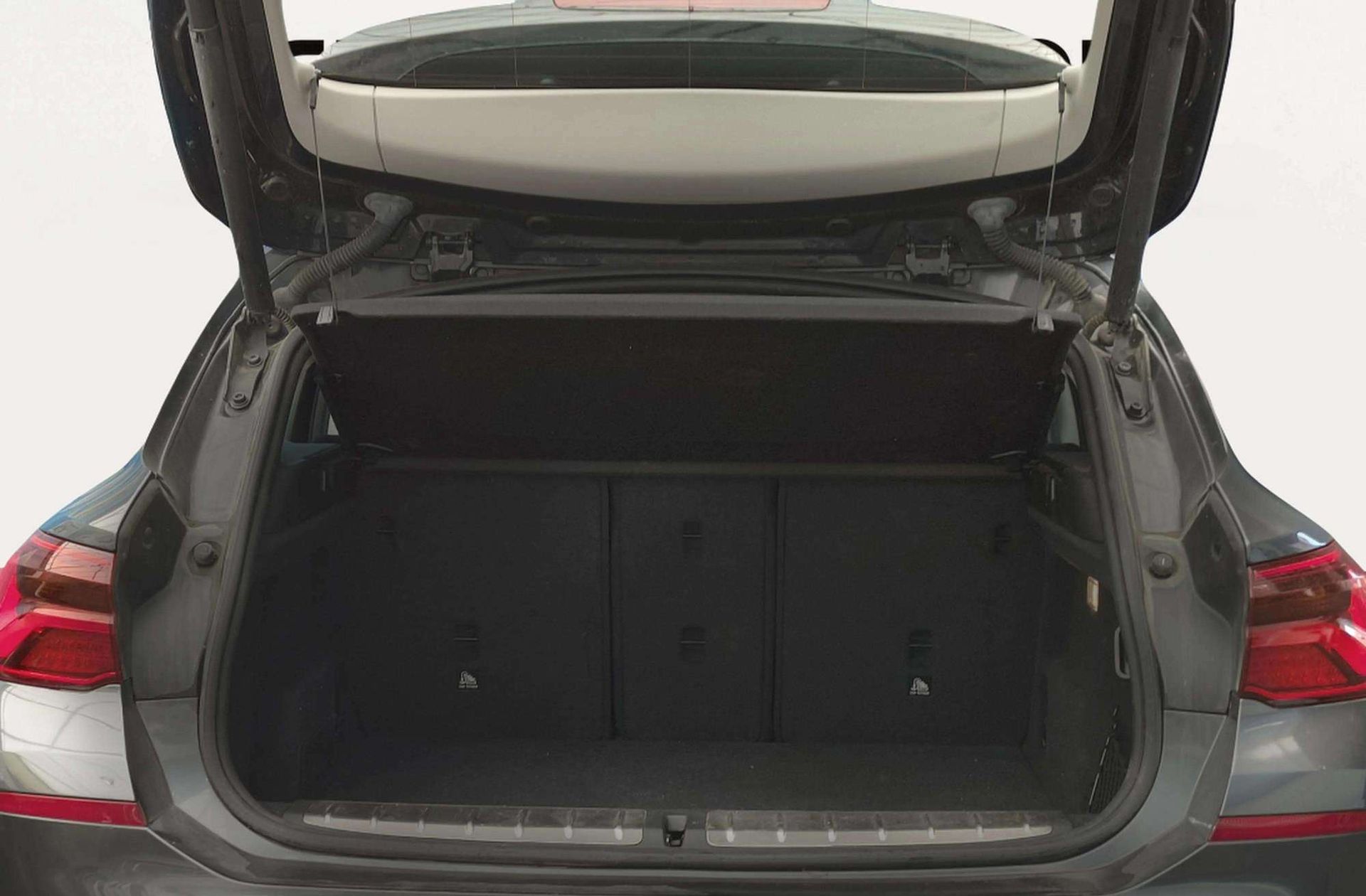 BMW X2 sDrive18d - foto 18