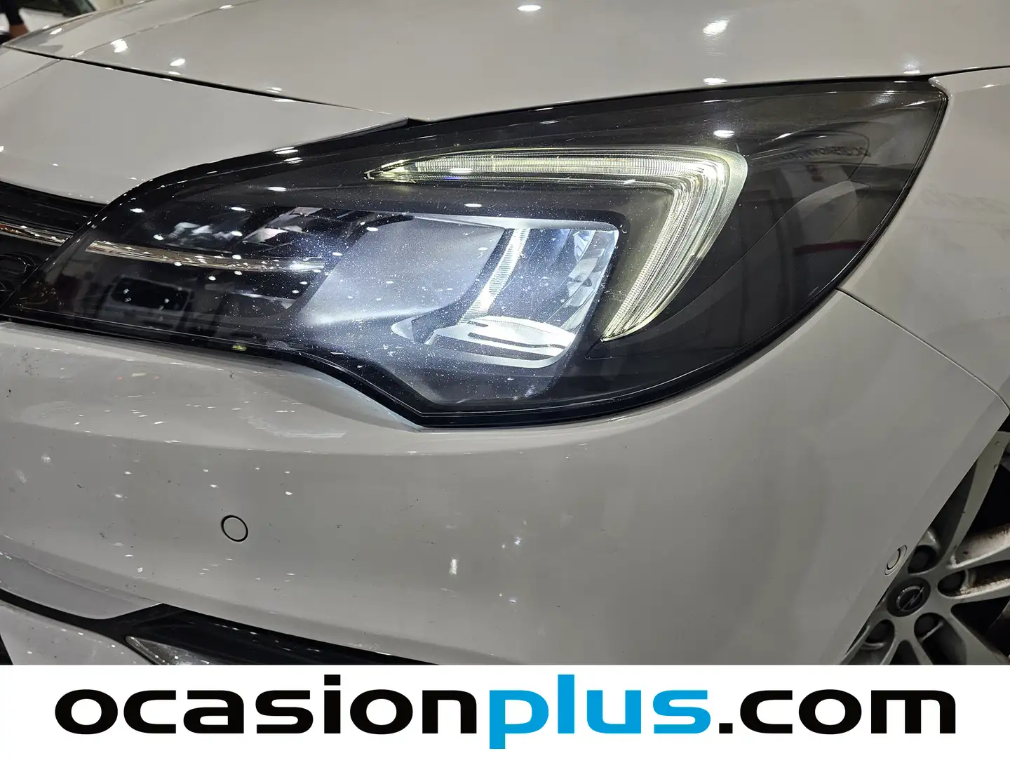 Foto Opel Astra Opel Astra Sports Tourer 1.4T SHT S/S Business Elegance CVT (145 CV)