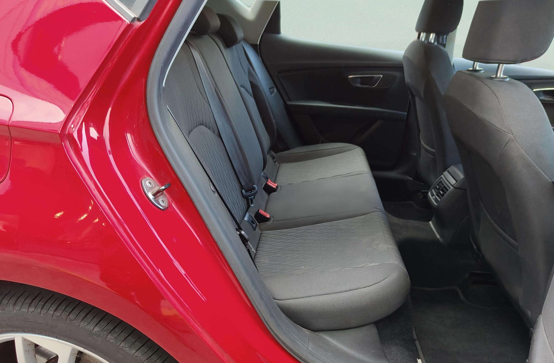SEAT León 1.6 TDI Style - foto 14