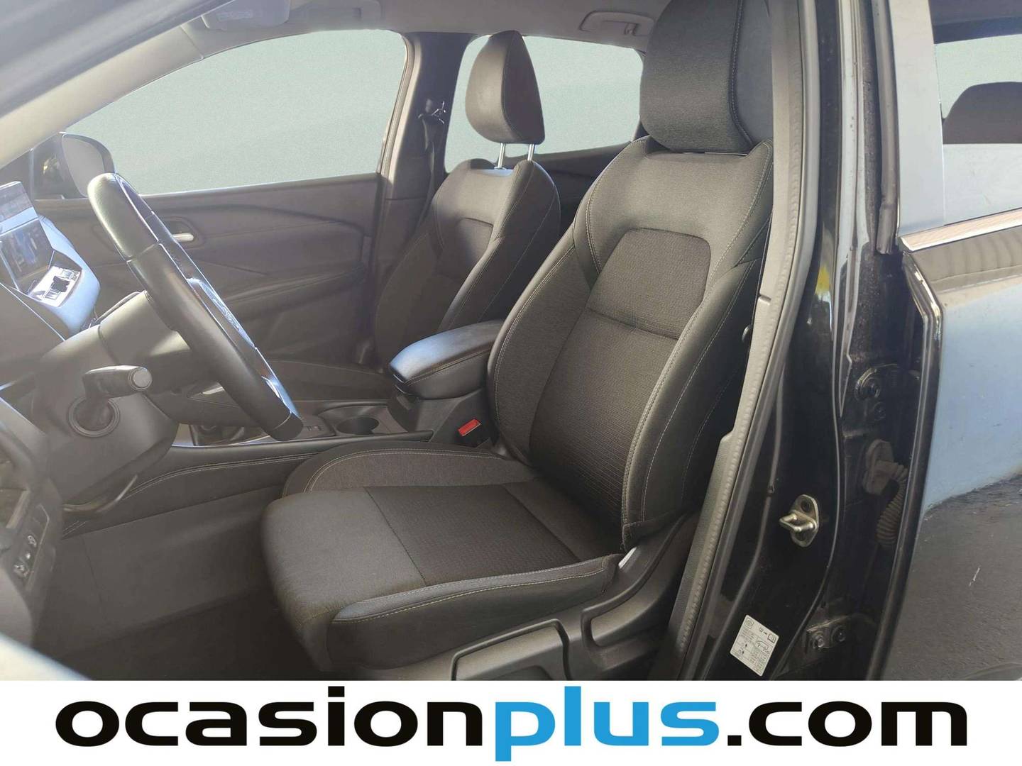 Foto asientos delanteros Nissan QASHQAI Nissan Qashqai DIG-T 140 N-Connecta (140 CV)