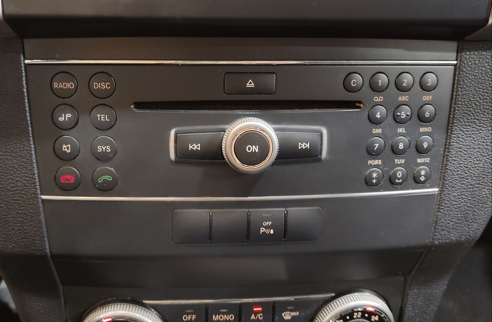 Mercedes-Benz GLK 220 CDI BE - foto 37