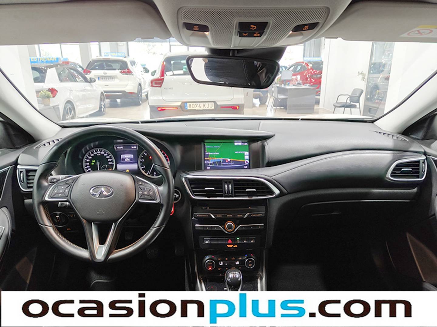 Foto Infiniti Q30 Infiniti Q30 1.6T Premium (122 CV)