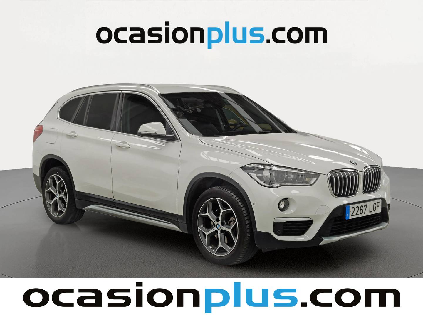 Foto delantera BMW X1 BMW X1 sDrive18i (140 CV) derecha