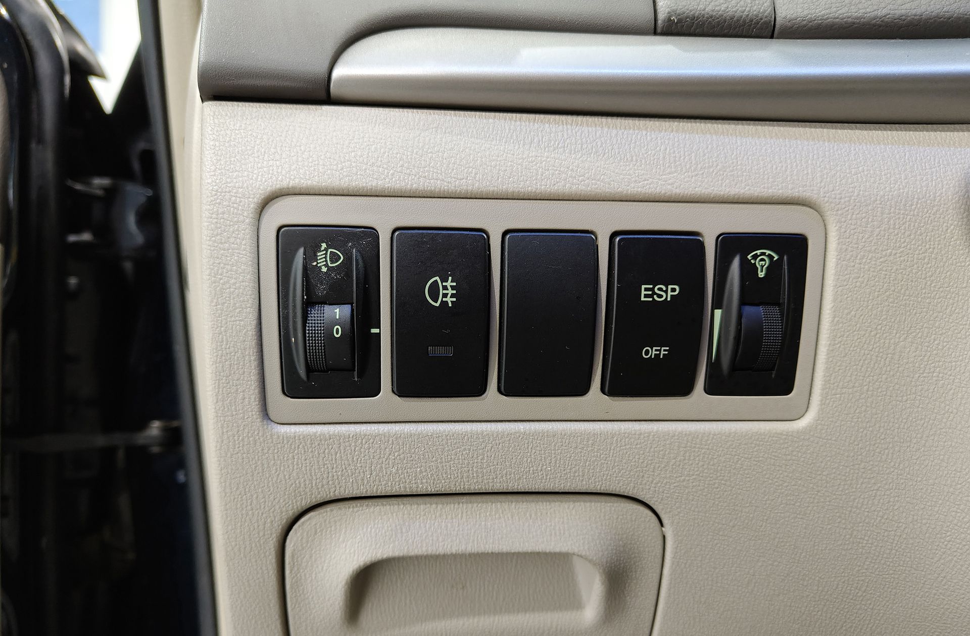 Hyundai Sonata 2.0 CRDi VGT Comfort - foto 19