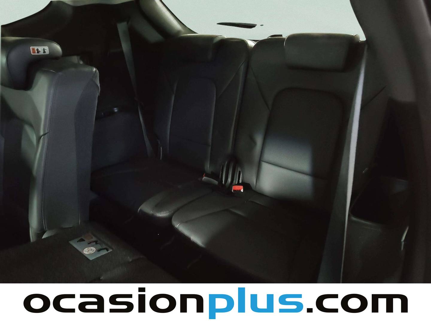 Extras y acabados del Hyundai Santa Fe Hyundai Santa Fe 2.2 CRDI Tecno 4x2 Auto (200 CV)