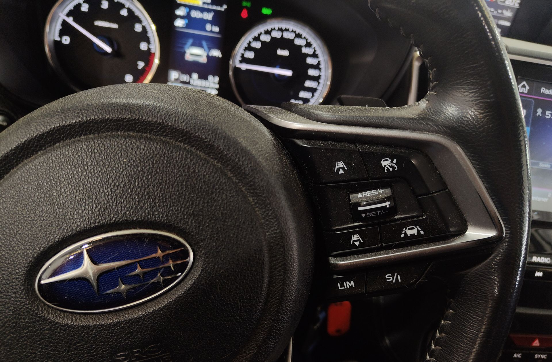 Subaru Forester 2.0i Hybrid Sport Plus Lineartronic - foto 28