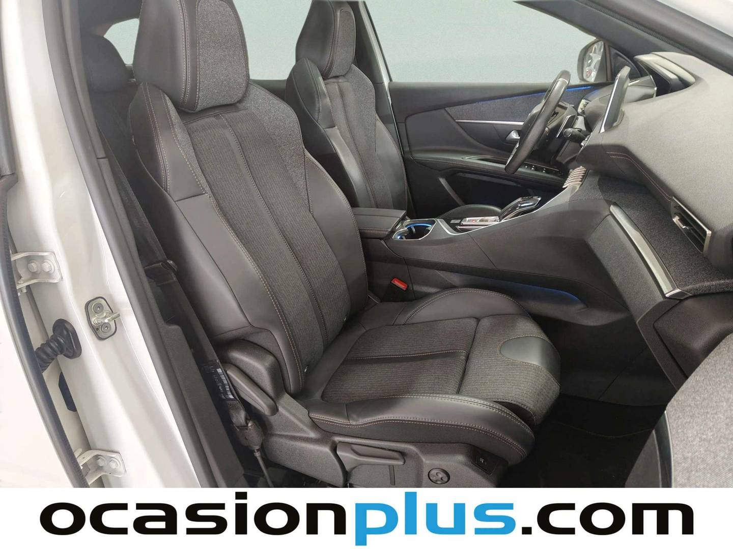 Foto Peugeot 3008 Peugeot 3008 THP 165 GT Line S&S Auto (165 CV)