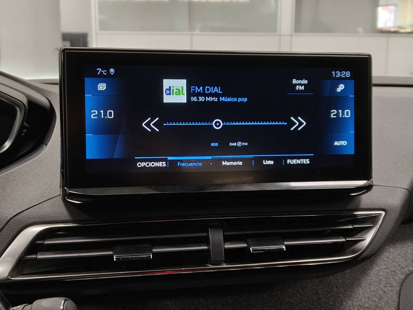 Peugeot 3008 Peugeot 3008 PureTech 130 S&S Allure Pack (130 CV) de ocasión