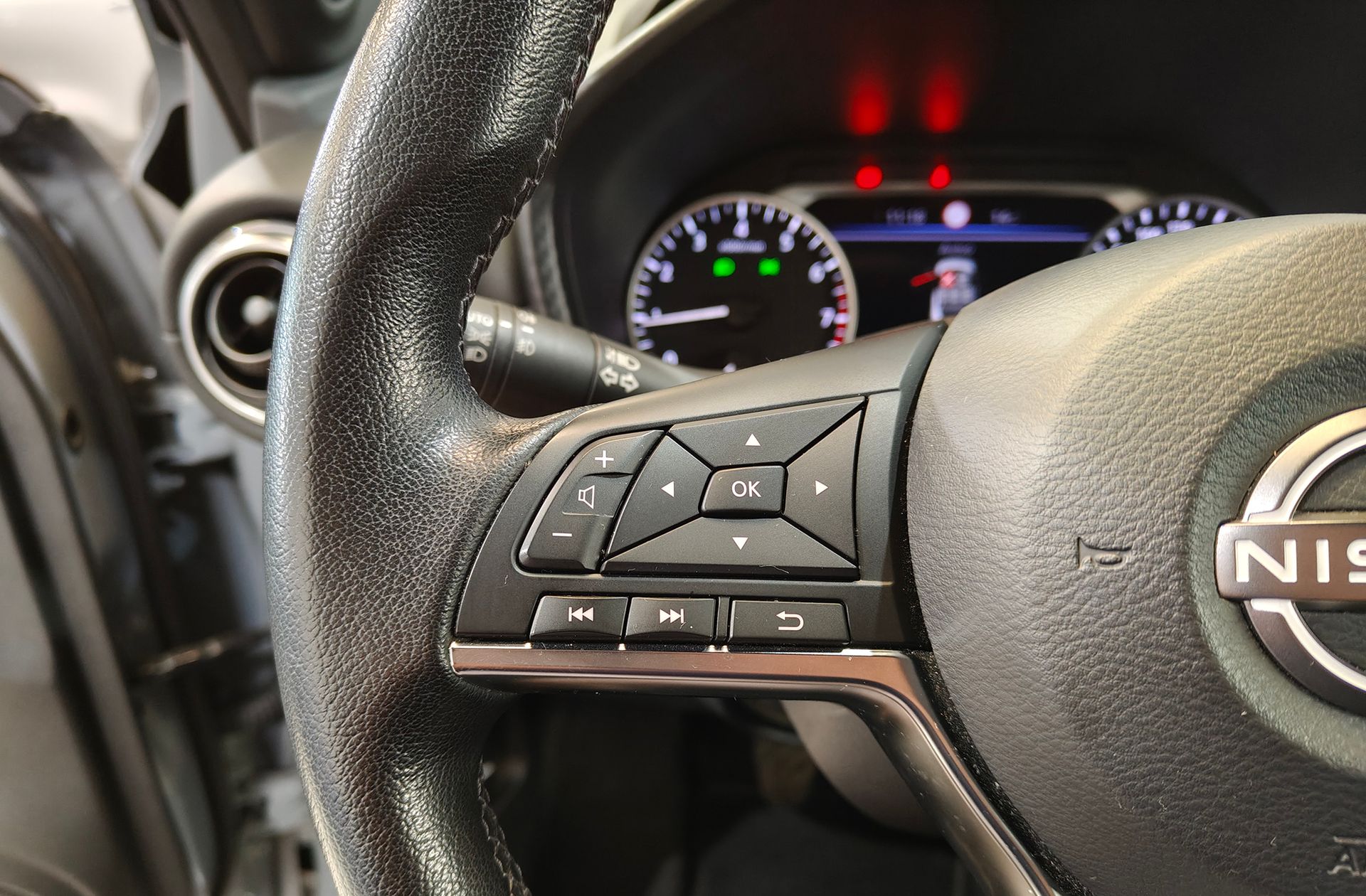 Nissan Juke DIG-T N-Connecta 4x2 - foto 30