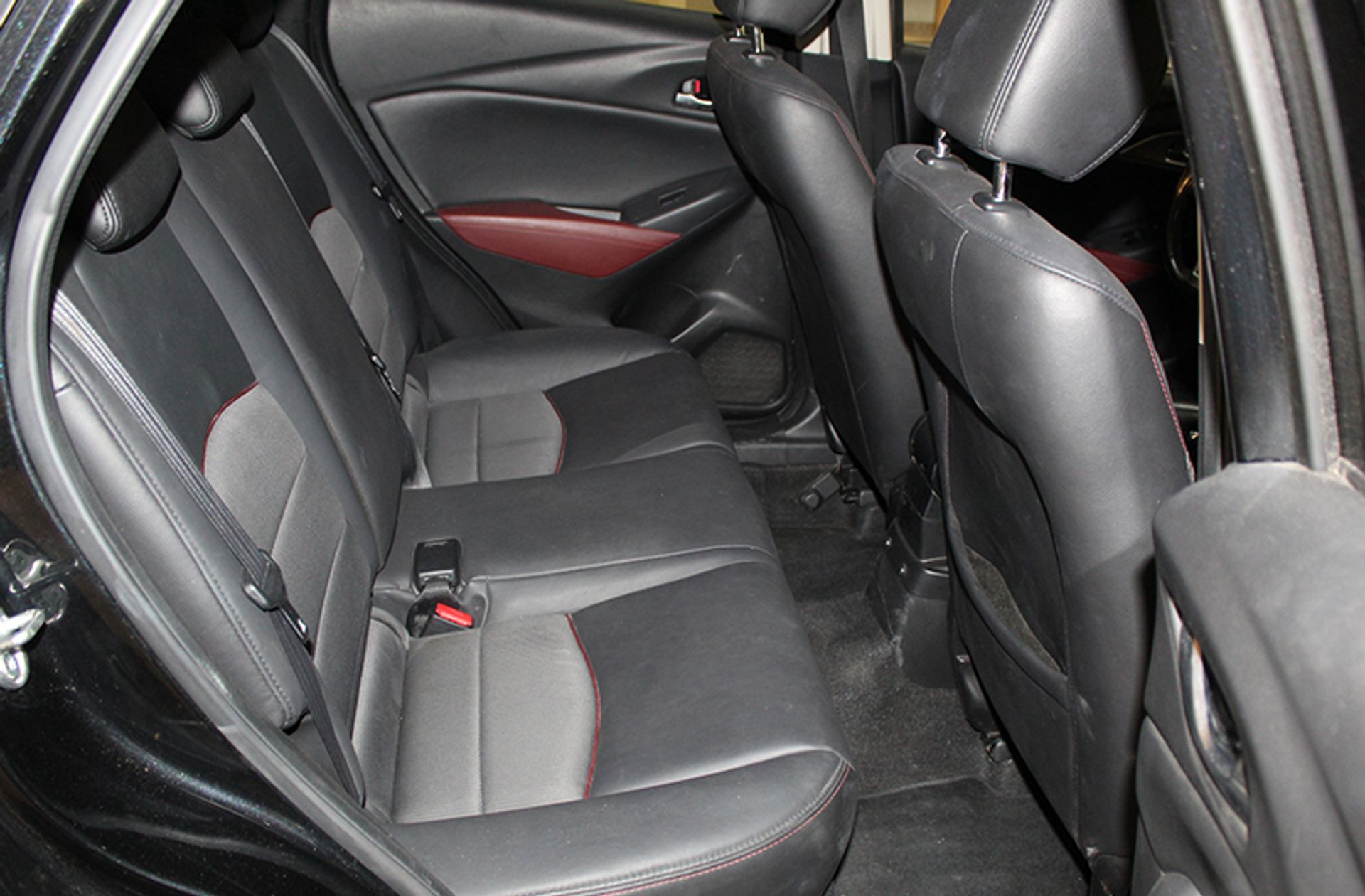 Mazda CX-3 1.5 DE Skyactiv Luxury 2WD - foto 16
