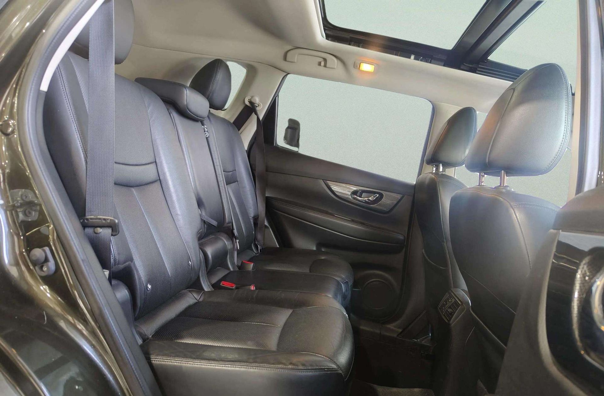 Nissan X-Trail dCi 130 Tekna 4x2 - foto 20