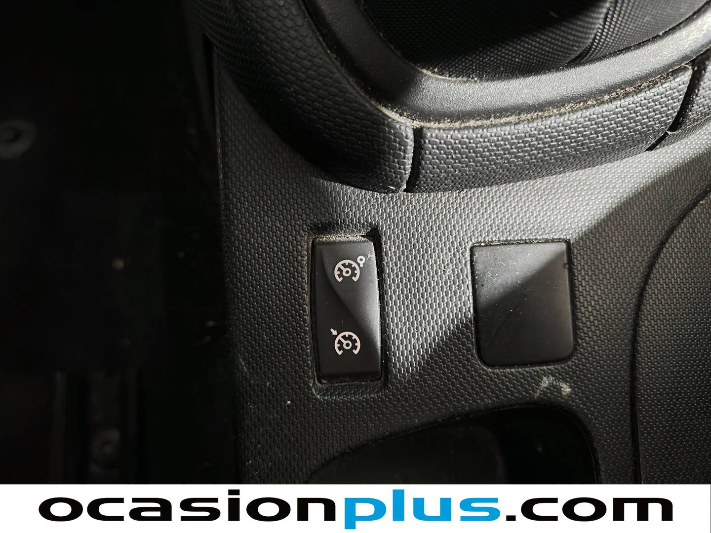 Extras del Renault Clio Renault Clio 1.2 16v Authentique (75 CV)
