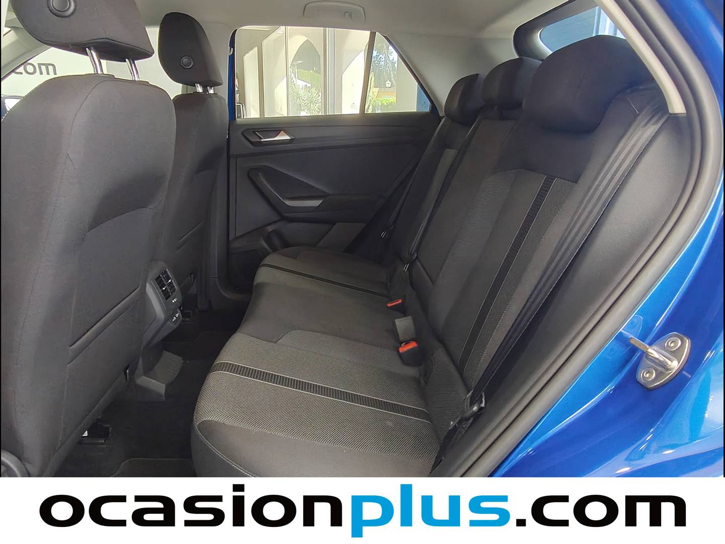 Foto asientos traseros Volkswagen T-Roc Volkswagen T-Roc "Más" 1.5 TSI (150 CV) DSG